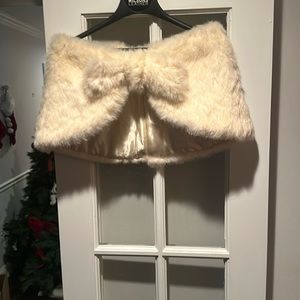 Vintage fur shawl.  Bring back the elegance lost with this adorable shawl-Author